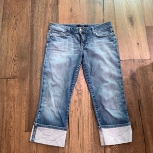 Joe’s Honey Kicker Capri